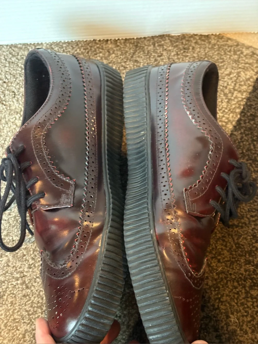 T.U.K. TUK A9249 RUB OFF EZC BROGUE SHOE Burgundy Oxford Unisex - Men’s 10